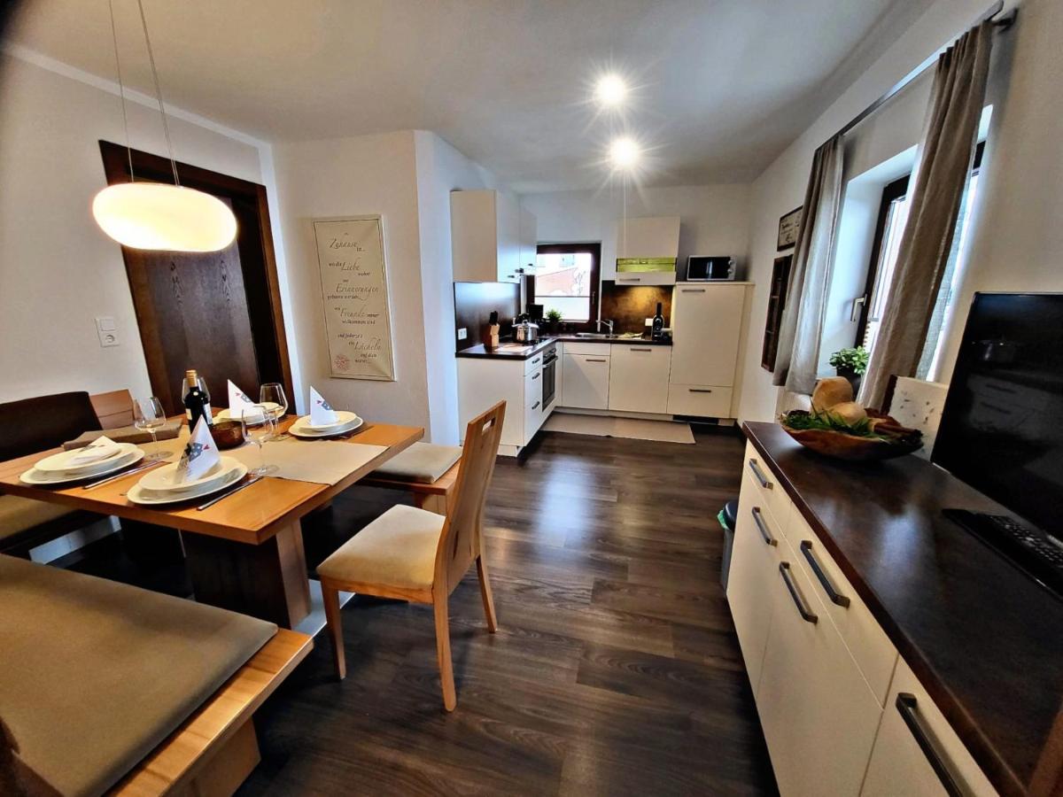 Lebensquelle Krapfenhof Apartamento Finkenberg Exterior foto
